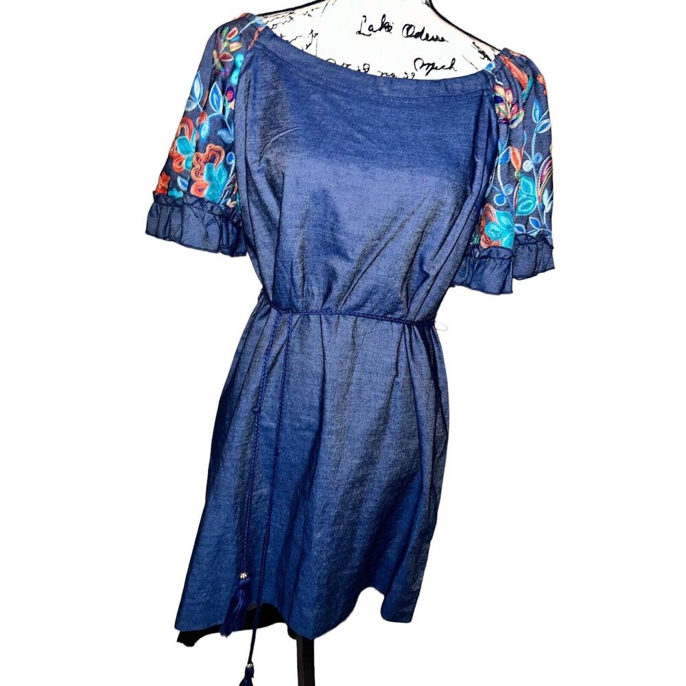 Signature‎ by Robbie Bee Dress Womens Size 8 Floral Embroidered Ruffle Sleeve